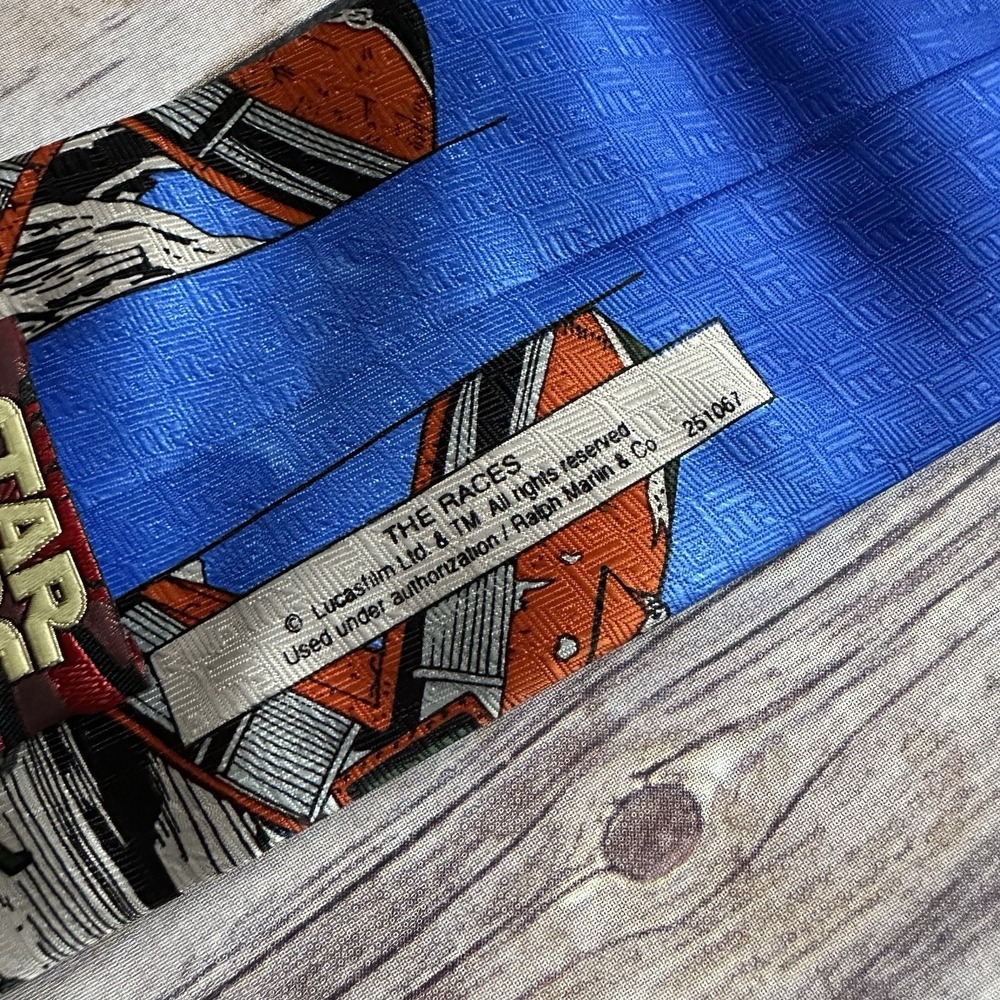 STAR WARS Novelty Men's Neck Tie, 100% Polyester Multicolor Vintage - Picture 5 of 8